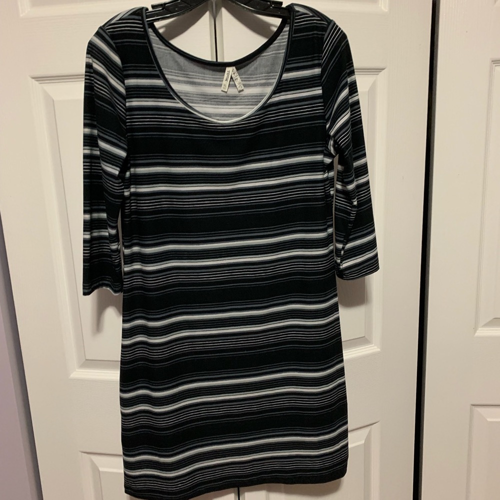 Women’s Long Sleeve Striped Dress